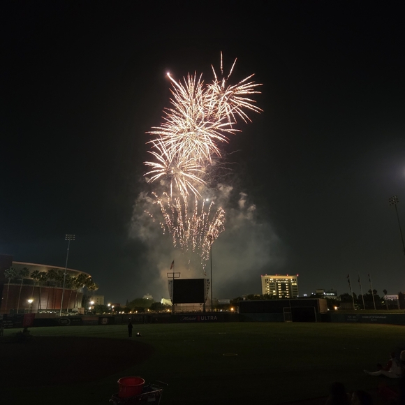 Meet your Posher, Stacey - Picture 4 of 4